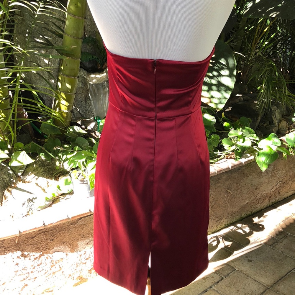Beautiful ruby red strapless dress - Picture 2 of 3